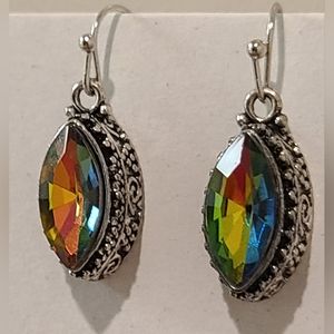 VINTAGE 3D RAINBOW IRIDESCENT TOPAZ CRYSTAL ANTIQUE SILVER DESIGN EARRINGS